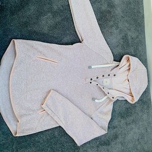 Light pink hefty sweater/sweatshirt